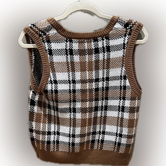 Plaid Sweater Vest - Picture 2 of 2